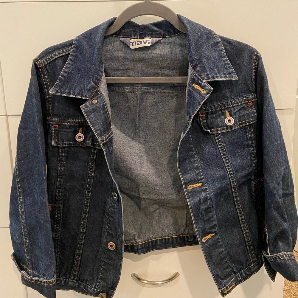 CUTE 3/4 SLEEVE JEAN JACKET!!